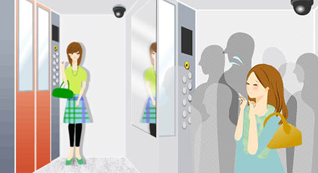 エレベーターでの防犯対策、立つ位置を考え緊急時は迷わず非常ボタンを。